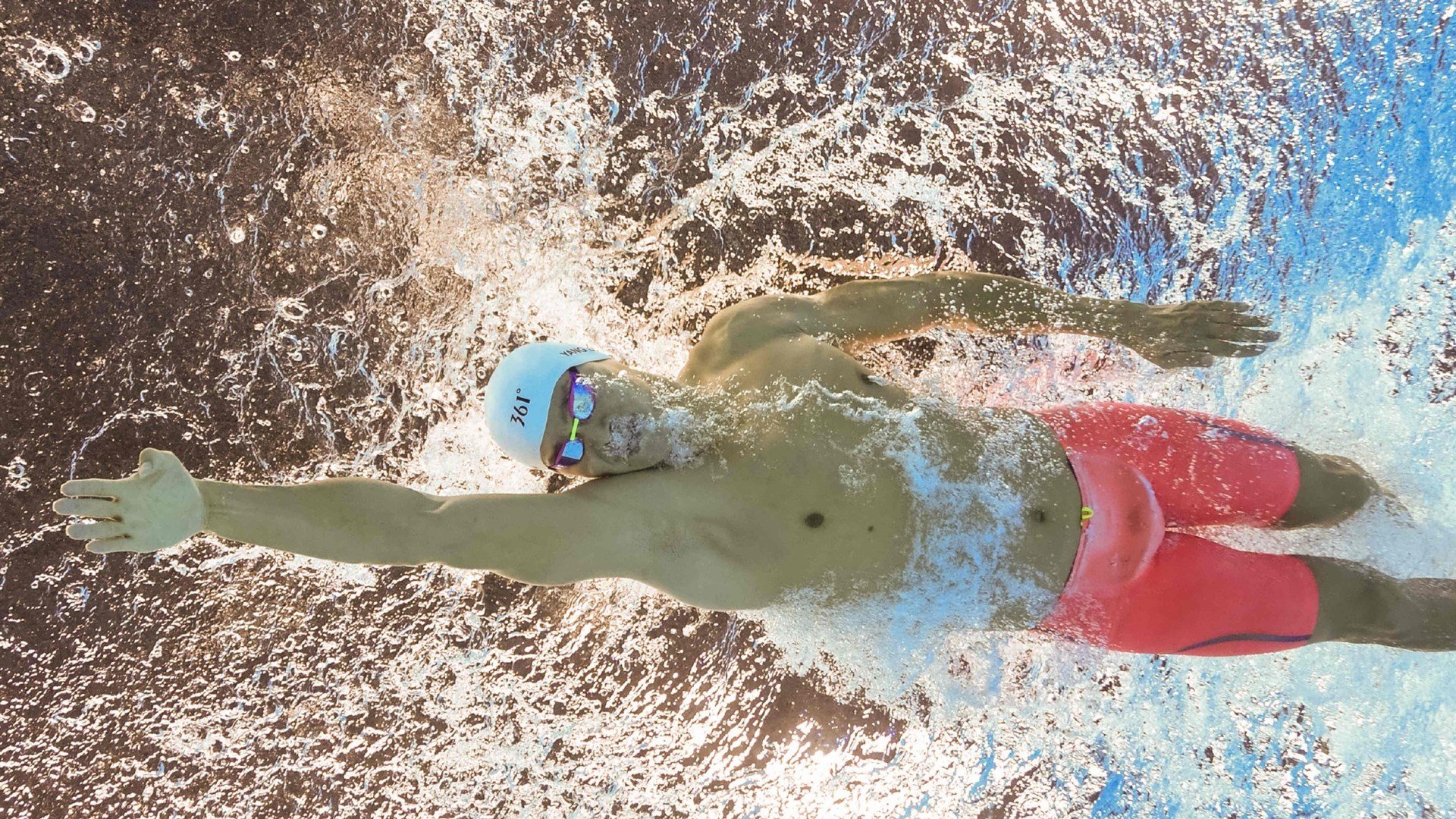 唯一性之证,当荷兰速胜哲学在欧冠决赛被罗德里完美诠释